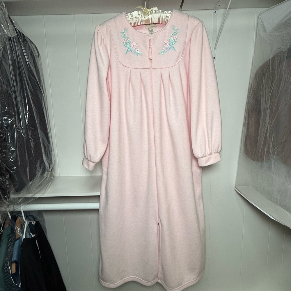 Vintage Lord & Taylor Pastel Pink Embroidered Soft Fleece House Coat House Dress